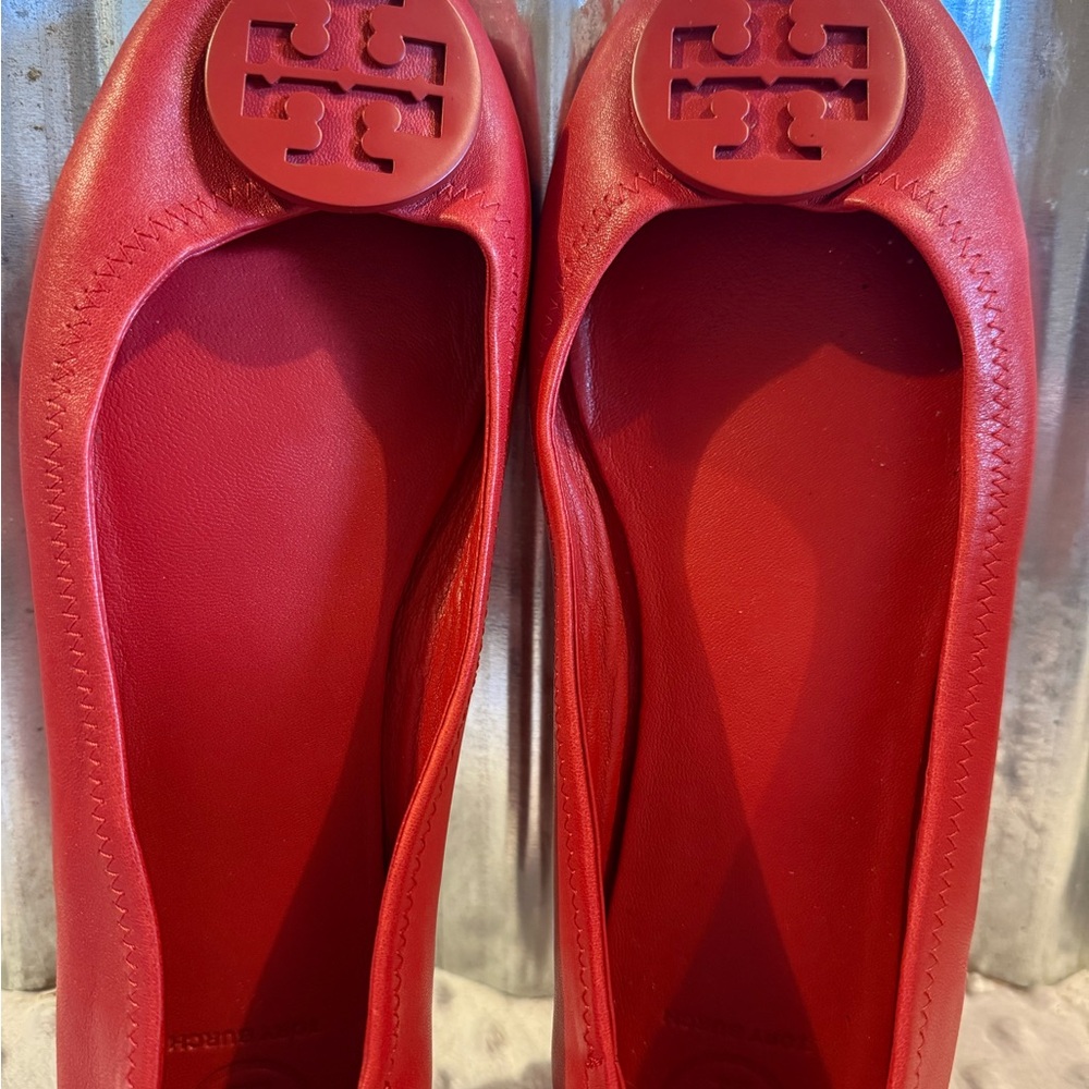 Tory Burch Red Logo Round-Toe Ballet Flats